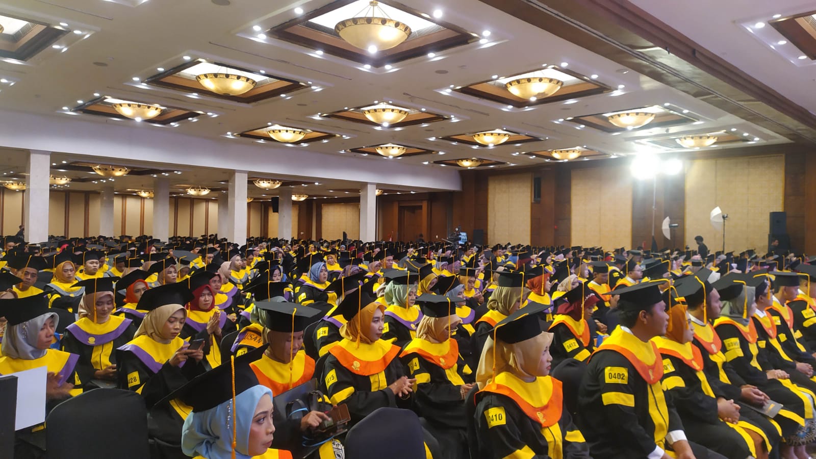 <strong>Wisuda UT hari kedua digelar di Hotel Patra Jasa</strong>