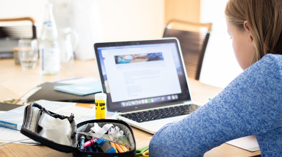 Cara Belajarmu Masih Gitu-gitu Aja, Kapan Lulusnya Woooyyy…